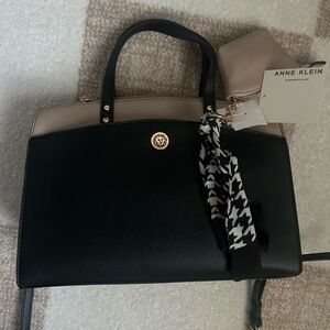 ANNE KLEIN Handbag purse (large)